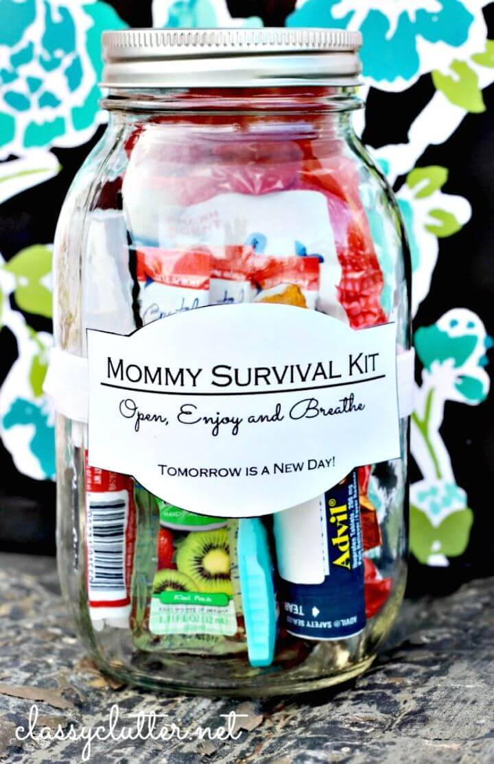 How to Make Mommy Survival Kit in a Jar