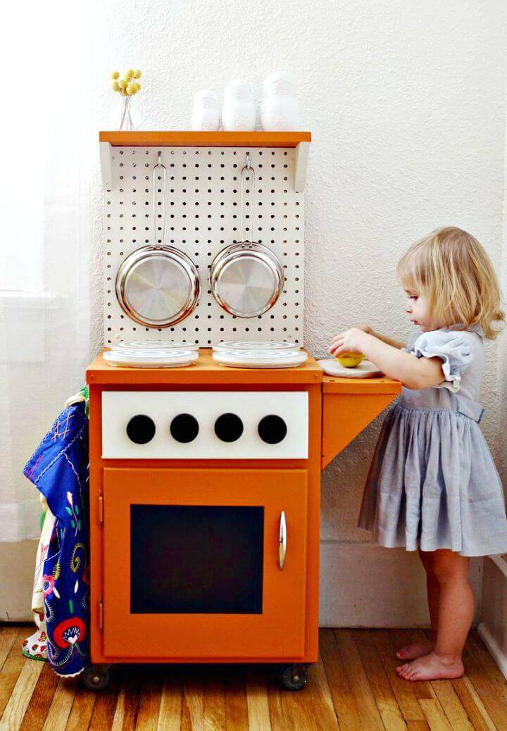 How to Make a Play Kitchen