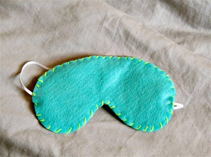Cute DIY Felt Sleeping Mask