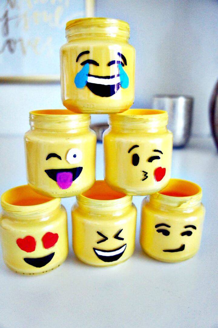 Make Emoji Mason Jars With Written Guide