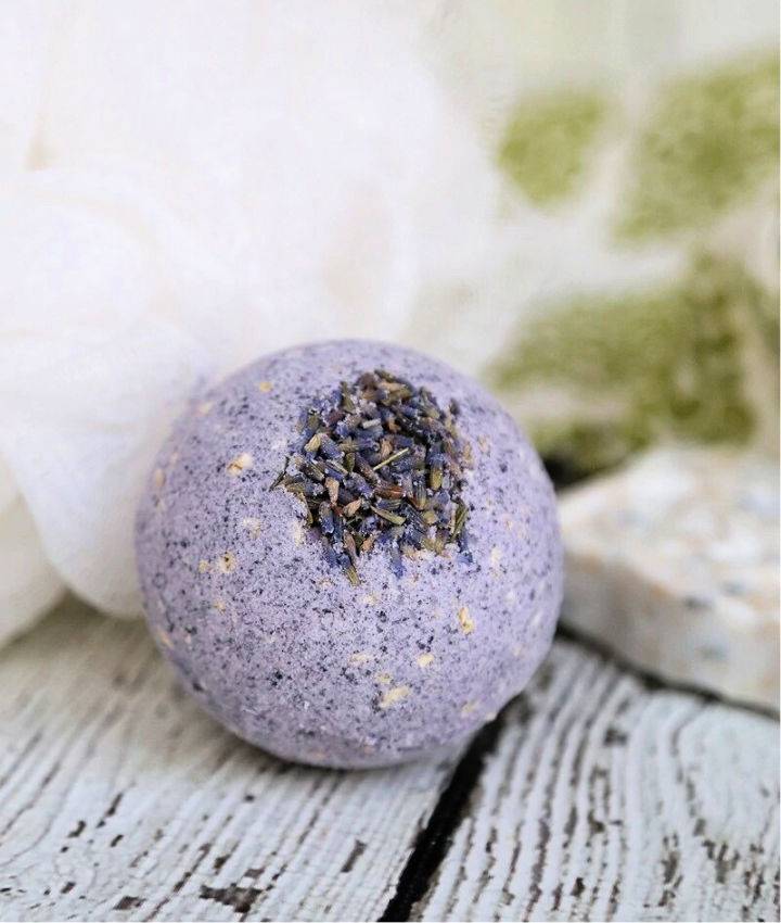 DIY Lavender Oatmeal Bath Bombs