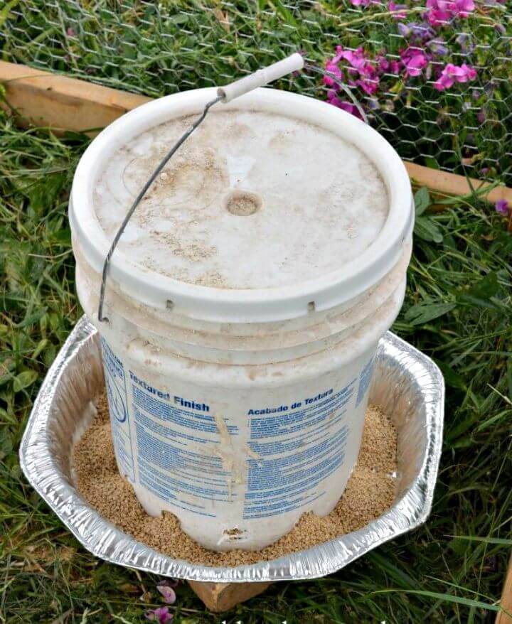 How to Make Chicken Waterer and Feeder from 5-gallon Buckets