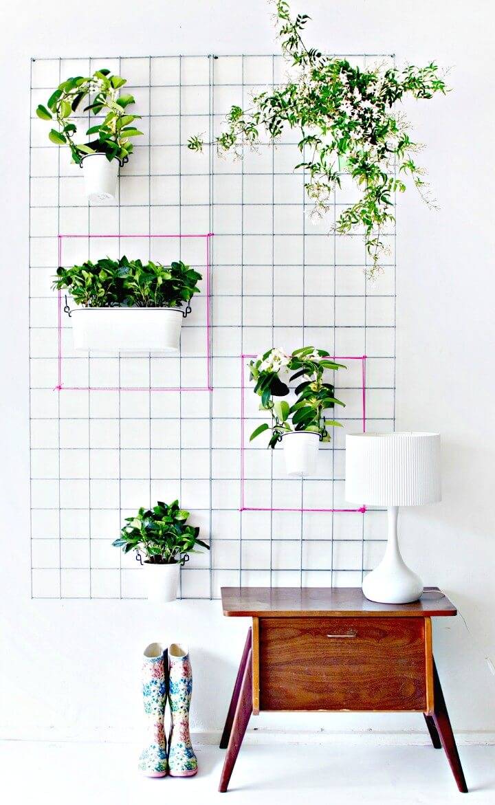 Make Your Own Green Wall Planter - DIY