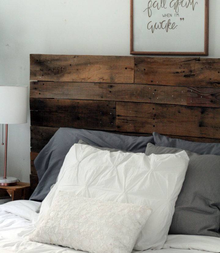 Making Your Own Pallet Headboard