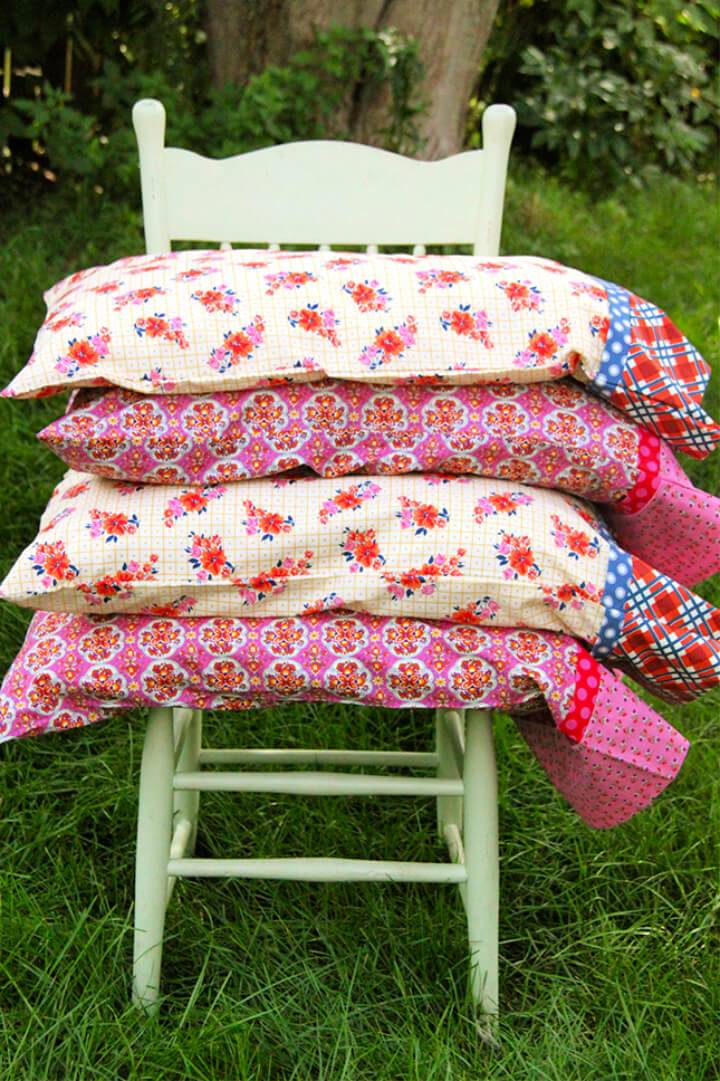 Sewing a Pillowcase Set in 30 Minutes
